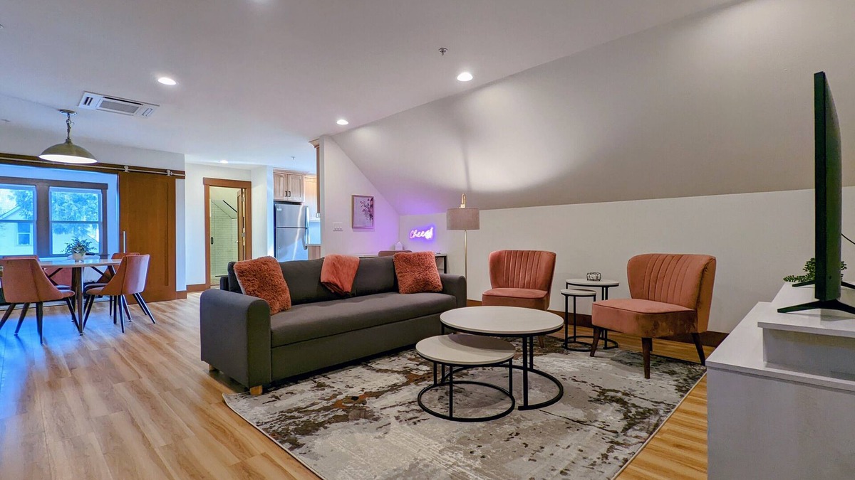 Newberg Apartment | Rose Room - Sophisticated, Playful, Designer Suite, Downtown, Dog-Friendly