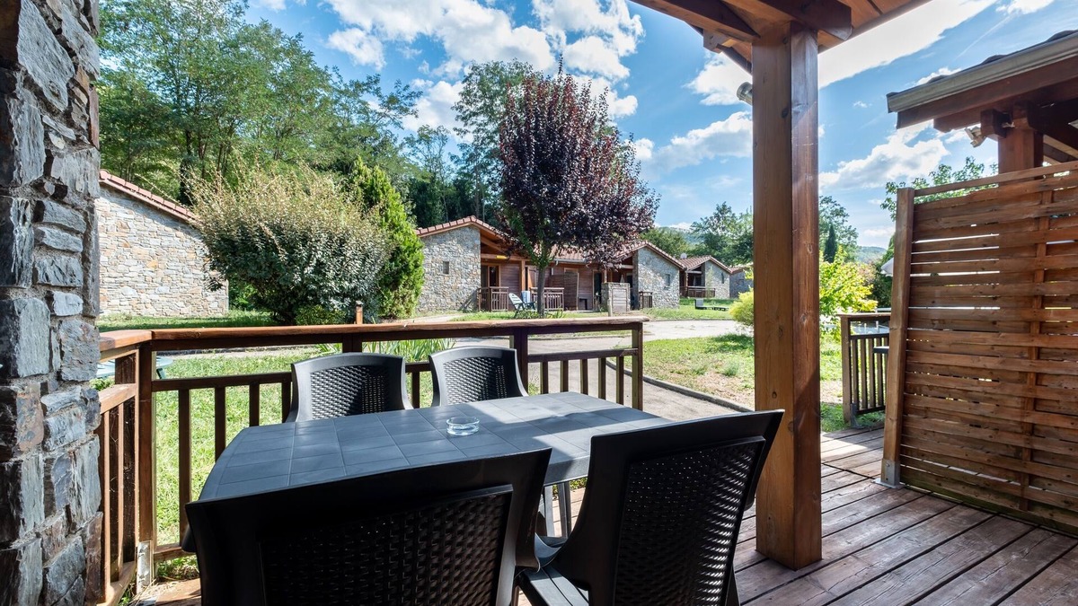 Montoulieu Apartment | Rose Trémière 6 - Chalet vue montagne T2