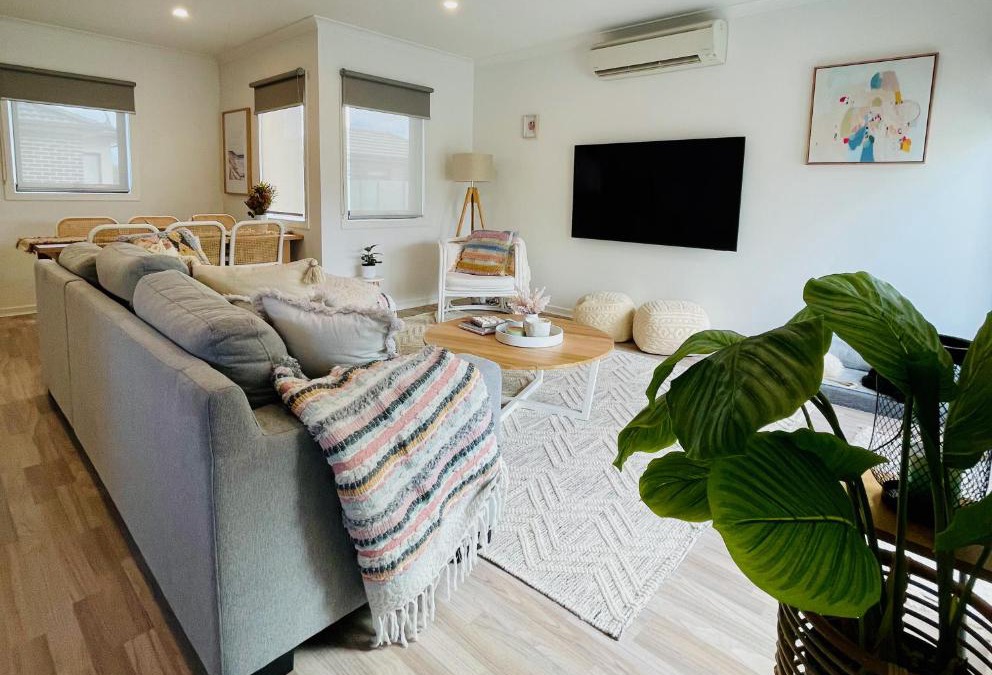 Rosebud House | Rosebud Bay Beach House