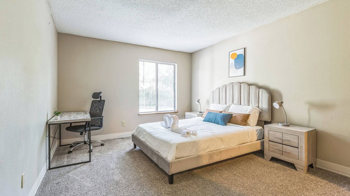 Lenexa Apartment | Rosehill Pointe 197 I Spacious 1 Bed 1 Bath