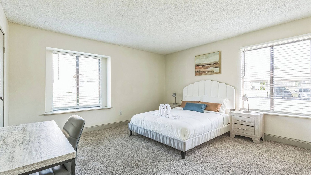 Lenexa Apartment | Rosehill Pointe 55 I Spacious 1 Bed 1 Bath