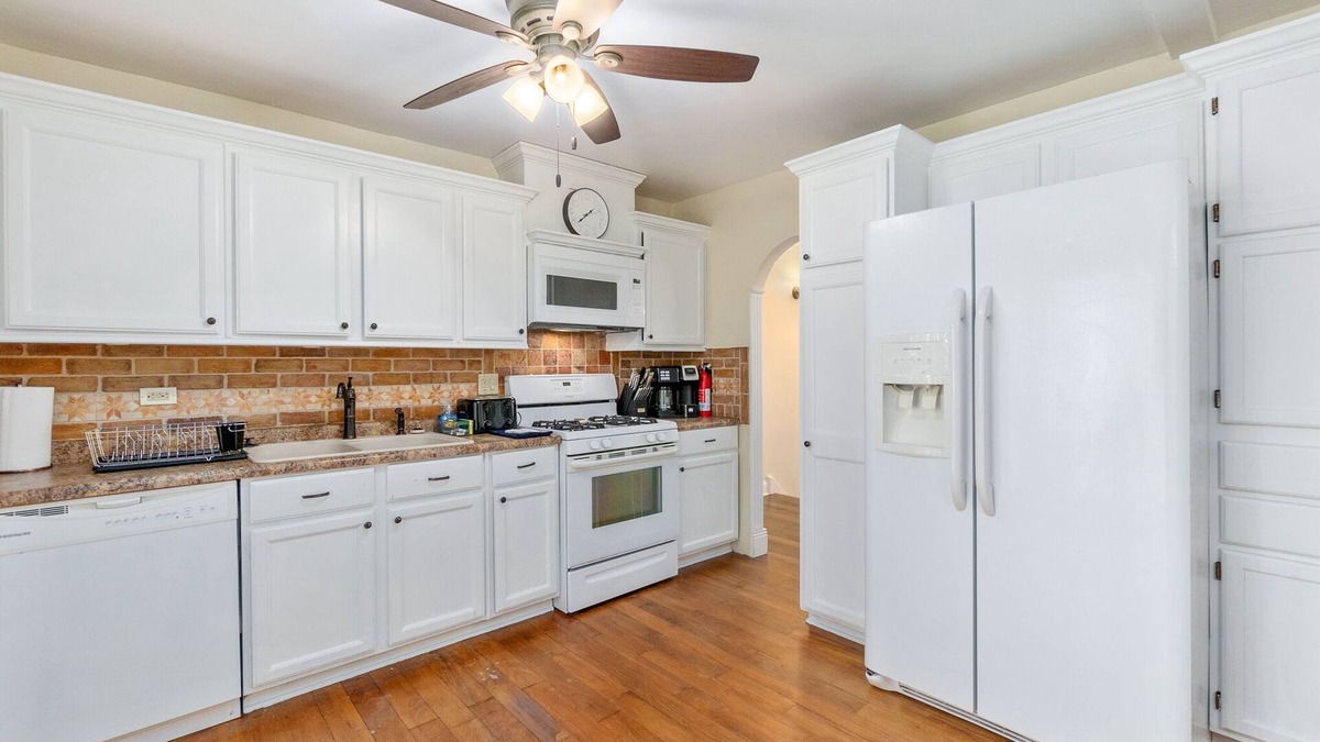 Roselle House | Roselle Rental