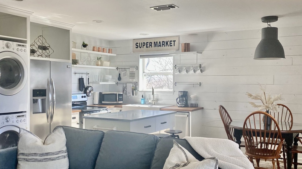 McKinney House | RoseMary Barndominium Unit B