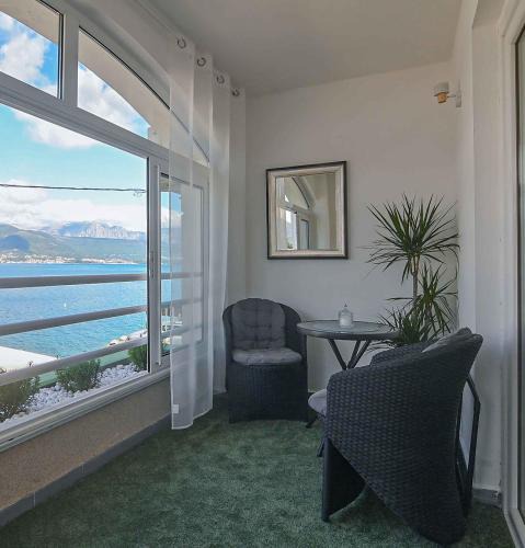 Krasici Apartment | Rosemary Terrace Krasici