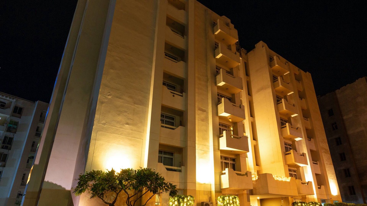 Shivalik Nagar Apartment | Rosewood Apartment Hotel