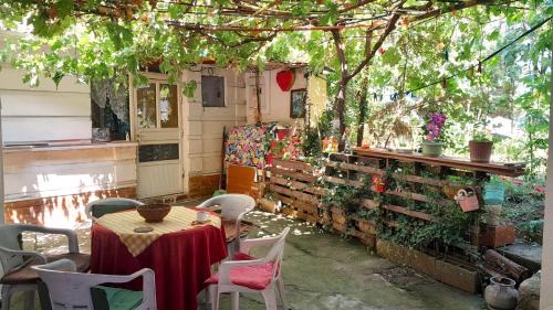 Skopje House | Rosewood Balkan Cottage
