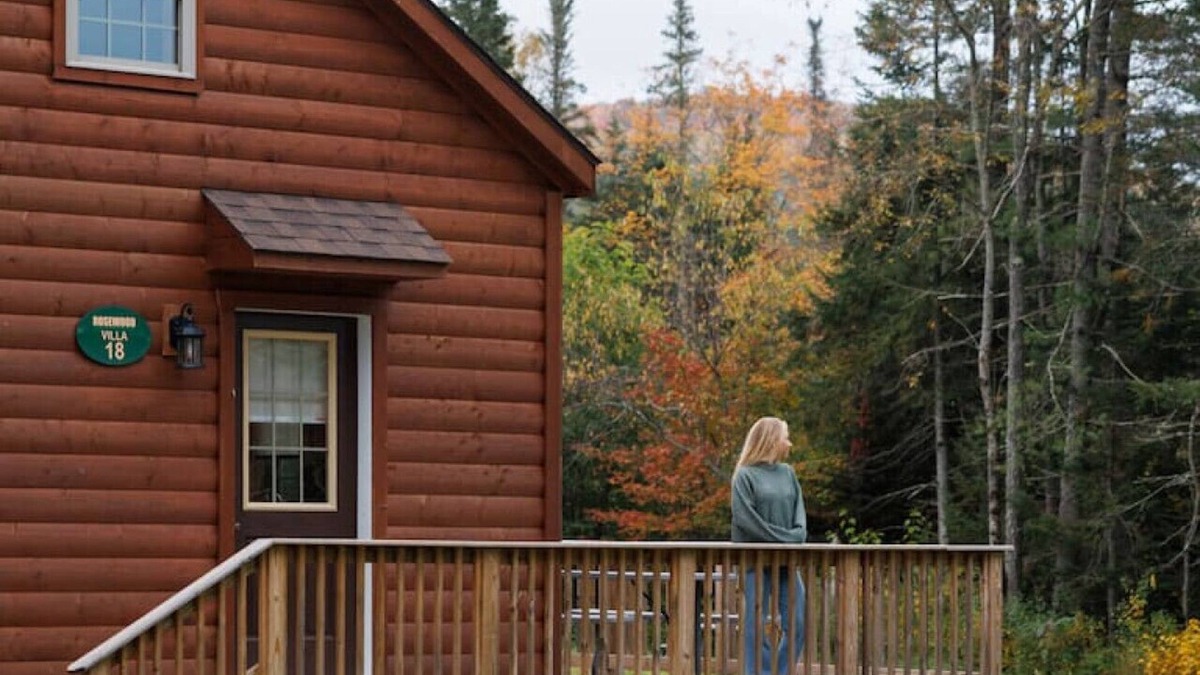 Bethlehem Cabin | Rosewood Villa: New Log Cabin Getaway