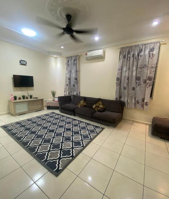 Bukit Gapam House | ROSHUS HOMESTAY MELAKA