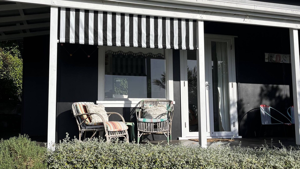 Stanmore Bay Cottage | Rosie's cottage in Stanmore Bay , a short walk to beach with a great seaview.