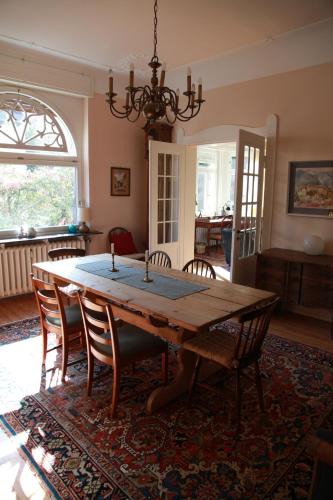 Weinheim Apartment | Rosie's Place: Furnished Apartment with Style