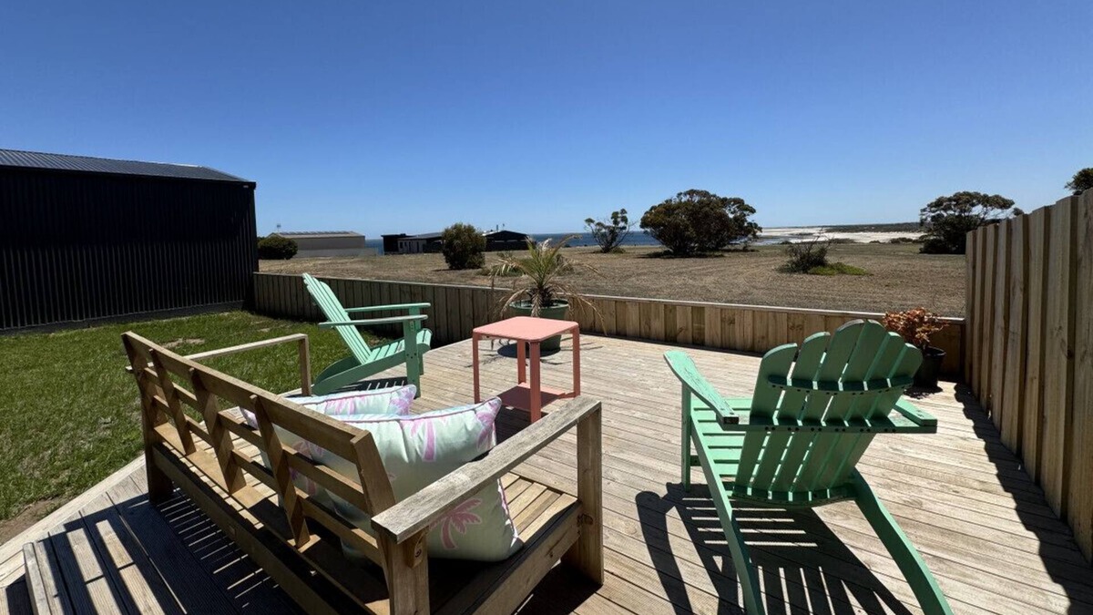 Port Victoria House | Rosie's Place - Stunning New Home with Coastal Views