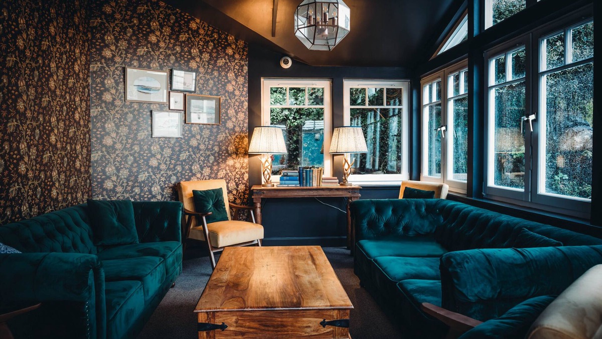 Tobermory House | Roslyn House