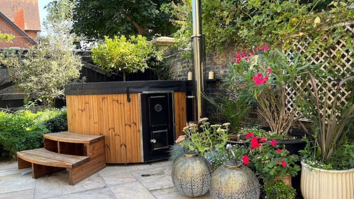 Lowestoft House | Rossland house - elegant and spacious seaside home