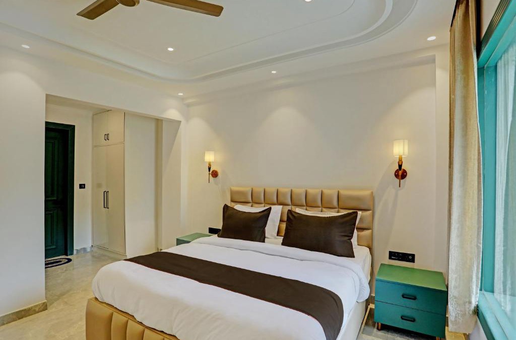 Sushant Lok Hotel | Roswell Inn