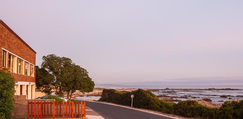 Franskraal House | Rots en See
