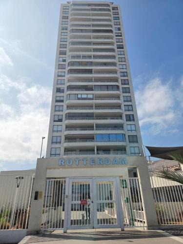 Iquique Apartment | Rotterdam Iquique Departamento para 2 con Parking y Piscina