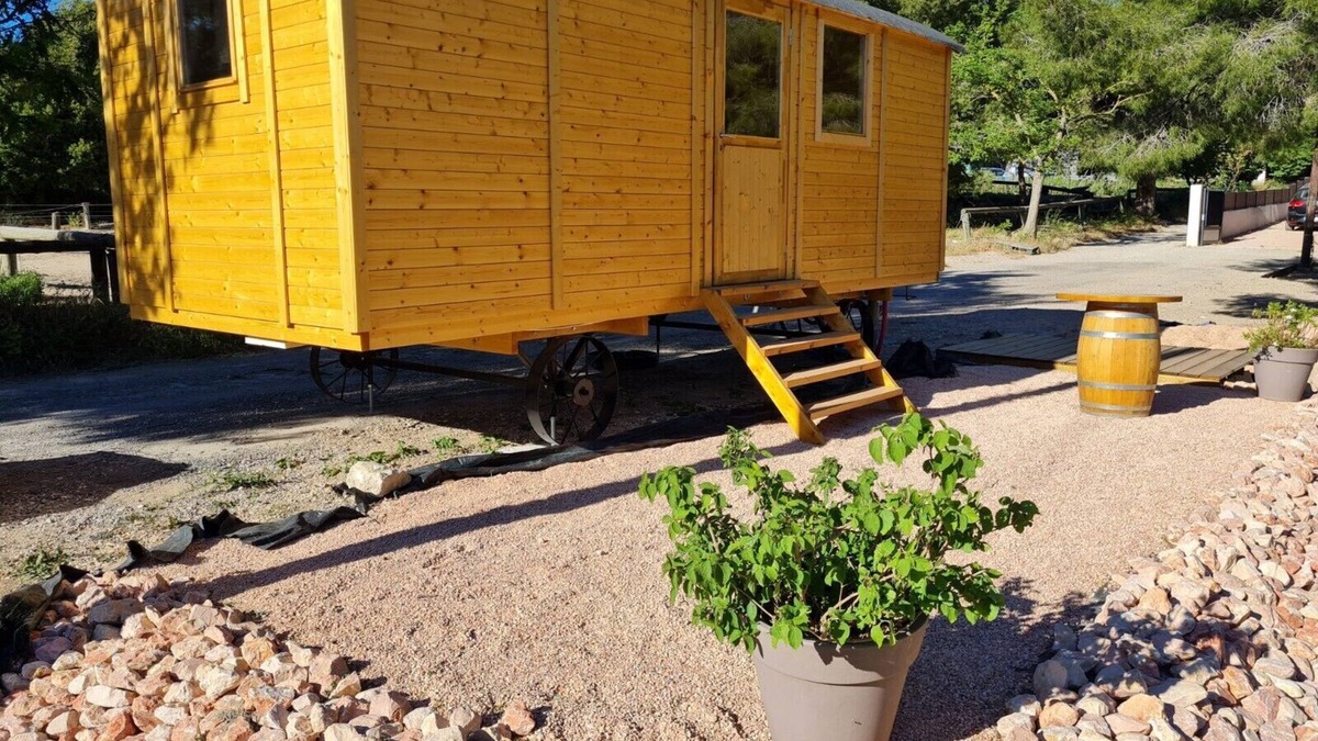 La Couronne House | Roulotte en Bois