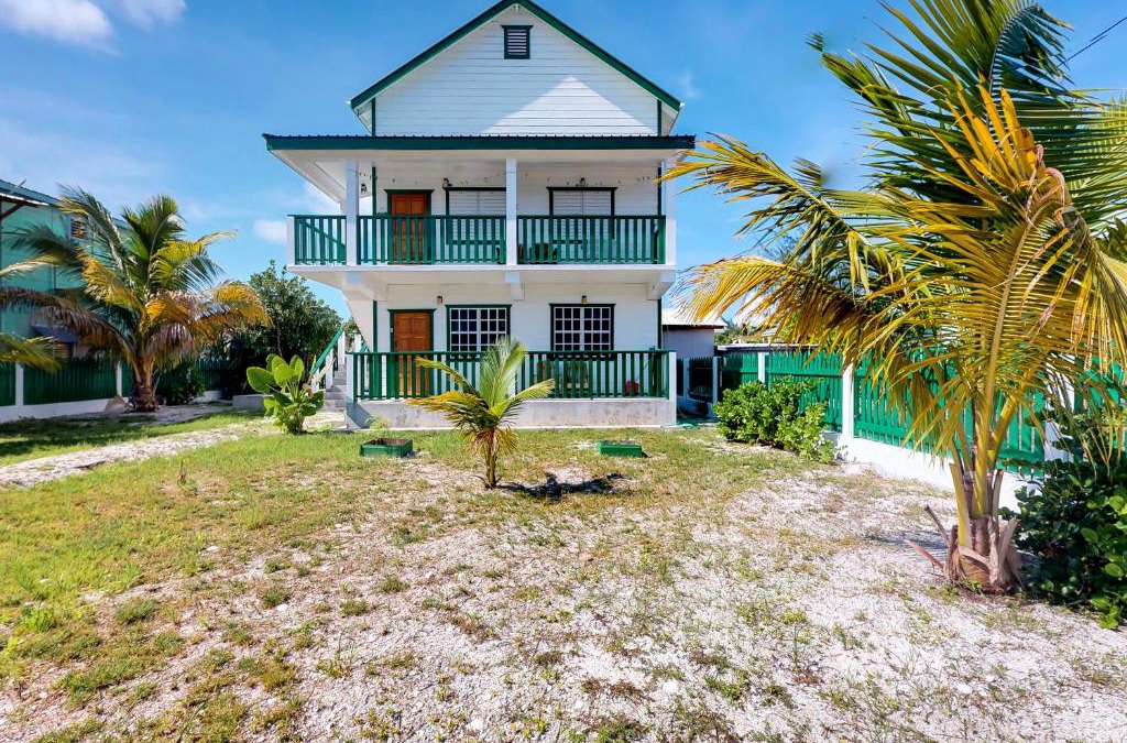 Caye Caulker House | Roughrider Inn Gold Standard Certified