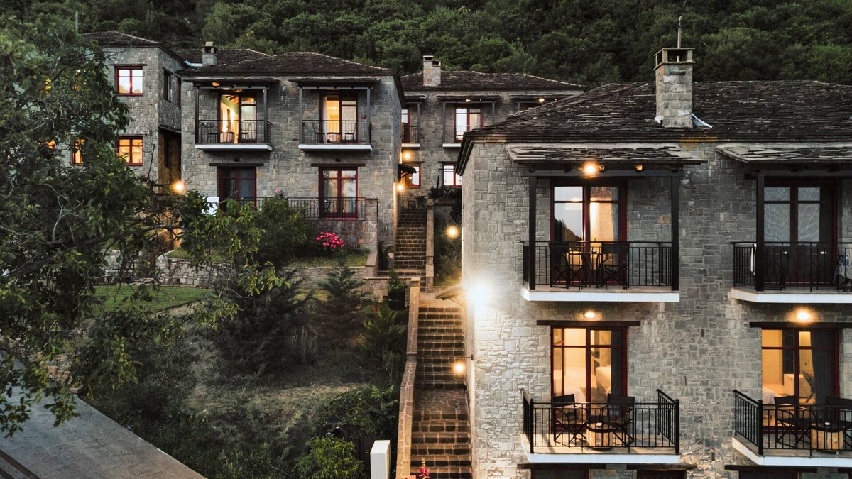 Vourgareli Hotel | Rouista Tzoumerka Resort