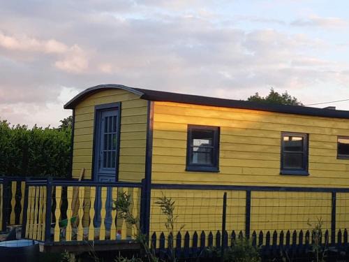 Winnezeele House | Roulotte et Jacuzzi de Rachel au Domaine du Reuze