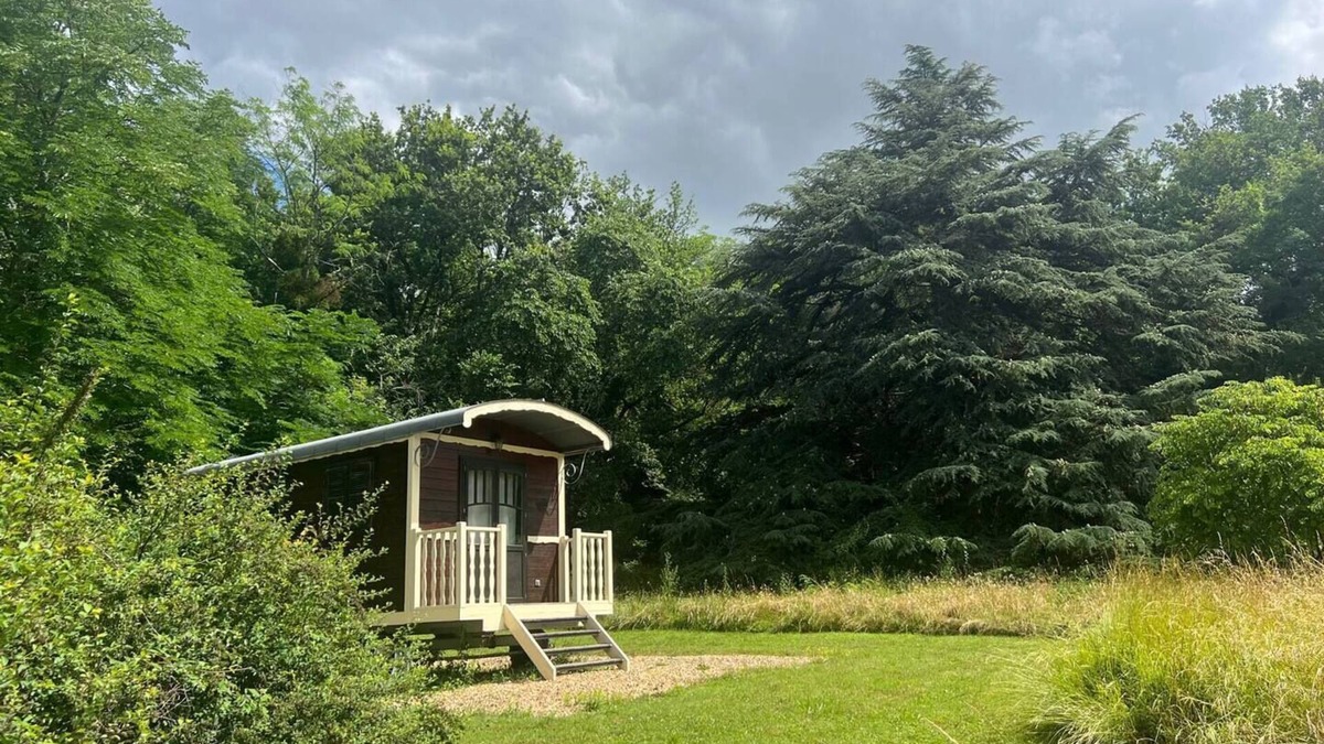 Montcaret Cabin | Roulotte zen en pleine nature Dordogne Montcaret