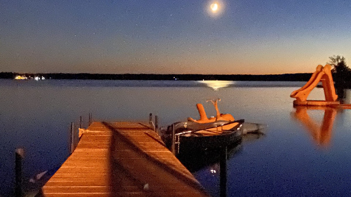 Havelock-Belmont-Methuen Cottage | Round Lake Hideaway - Havelock, Ontario, Canada