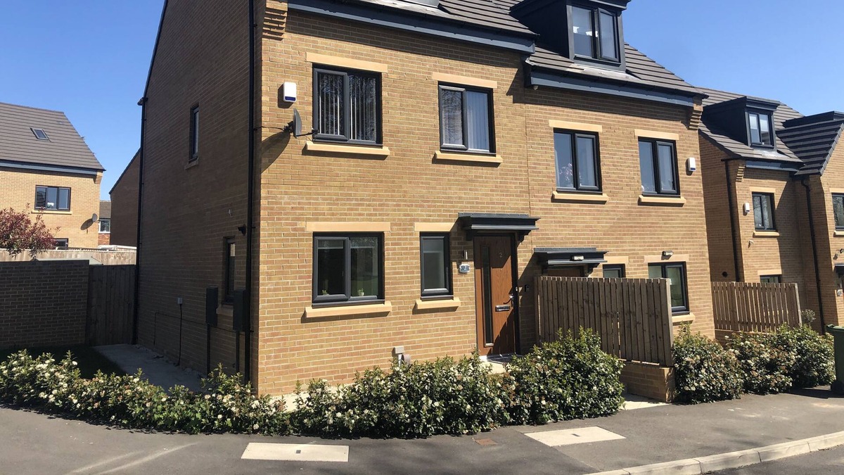 Seacroft House | Roundhay House | Leeds