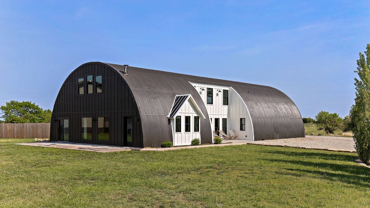 Reno County Other | Roundtop Rendezvous! Check out our reviews Airbnb.