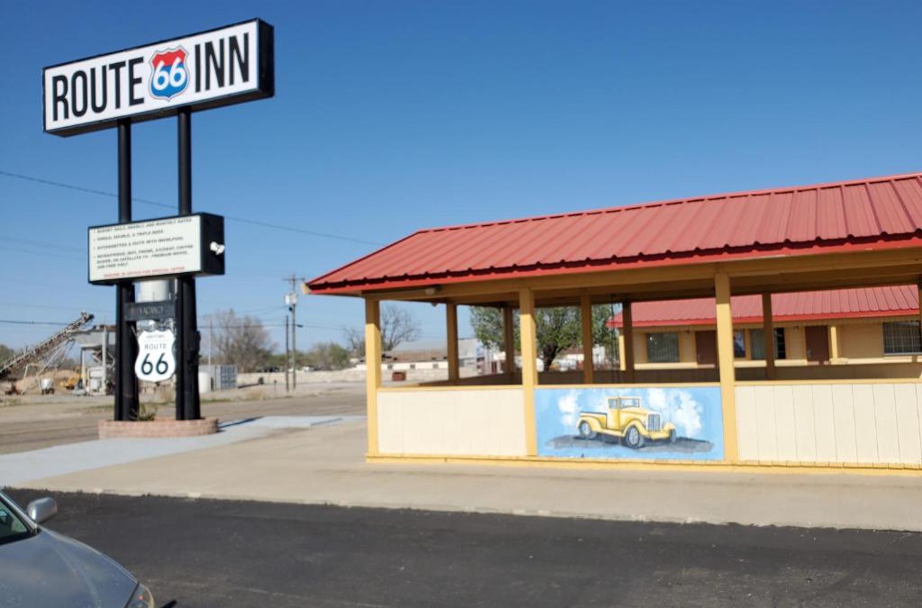 Shamrock Hotel | Route 66 Inn