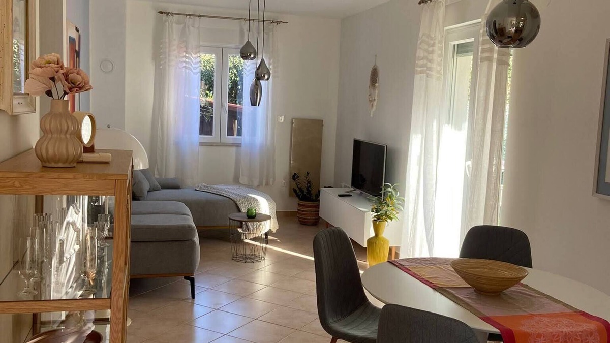 Borik Apartment | Rovinj - Borik, beautiful apartment Lea for 2-4 persons with garden - 5 min. from the beach