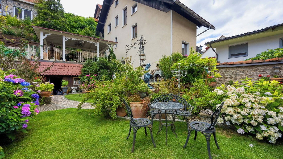Skofja Loka House | Royal Garden Suite, Škofja Loka, Slovenia