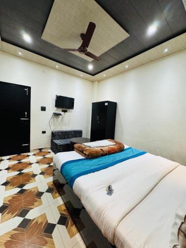 Almora House | Royal Guest House