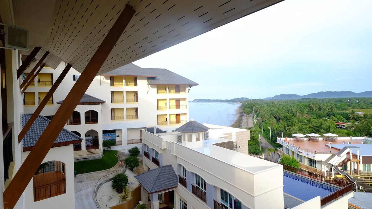 Pak Nam Hotel | Royal Hill Satun Hotel