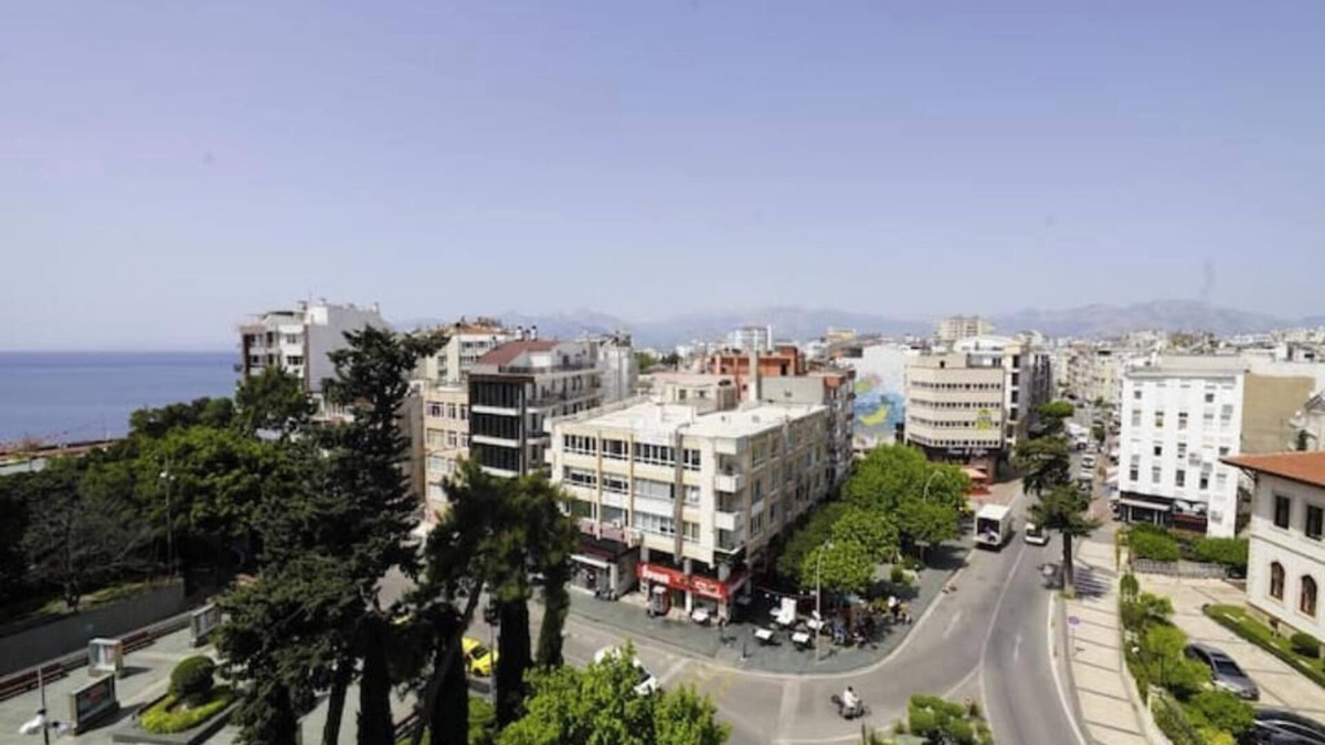 Antalya City Centre Apartment | Royal Homes 504