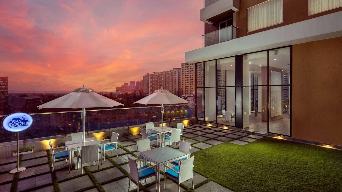 Dahisar East Hotel | Royal Hometel Suites Dahisar Mumbai