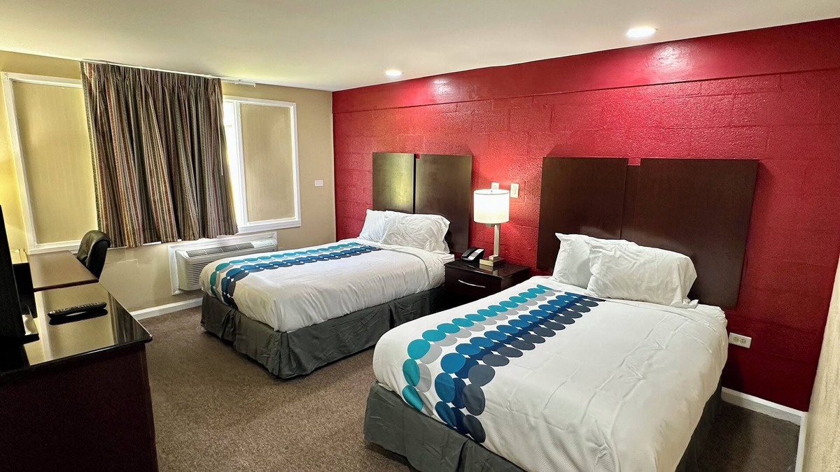 Clearwater Hotel | Royal Inn - North Augusta - The Masters