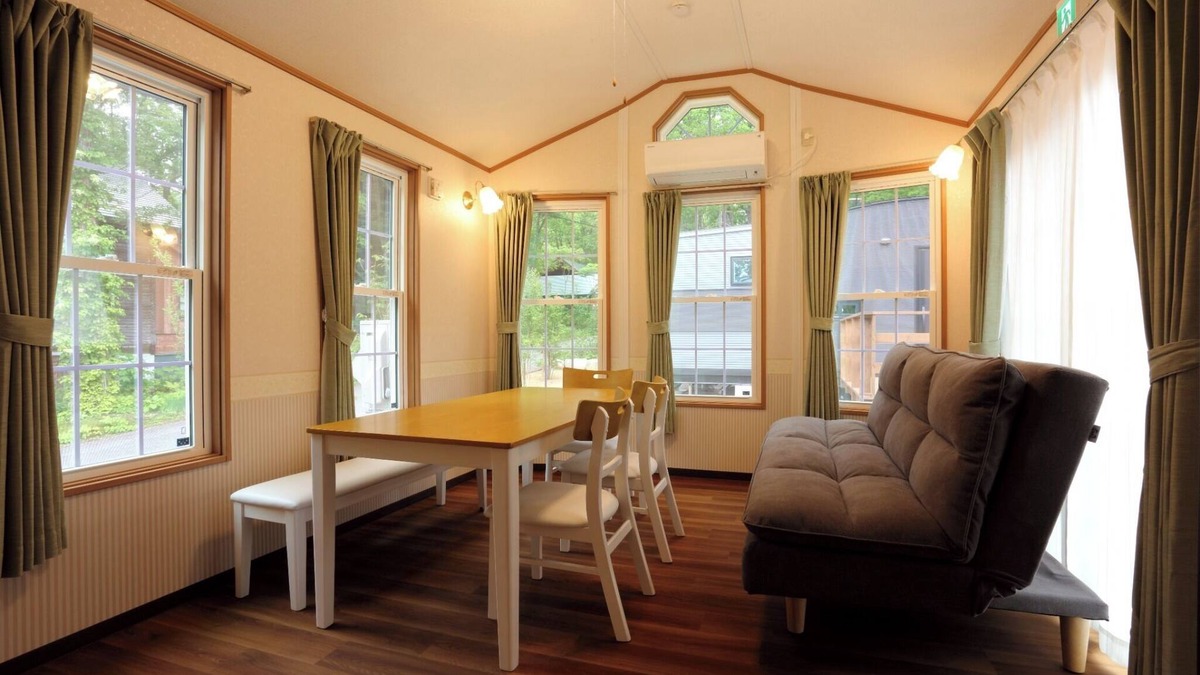 Hokujo RV Rental | Royal One trailer house for rent Room only n/Kitaazumi-gun Nagano
