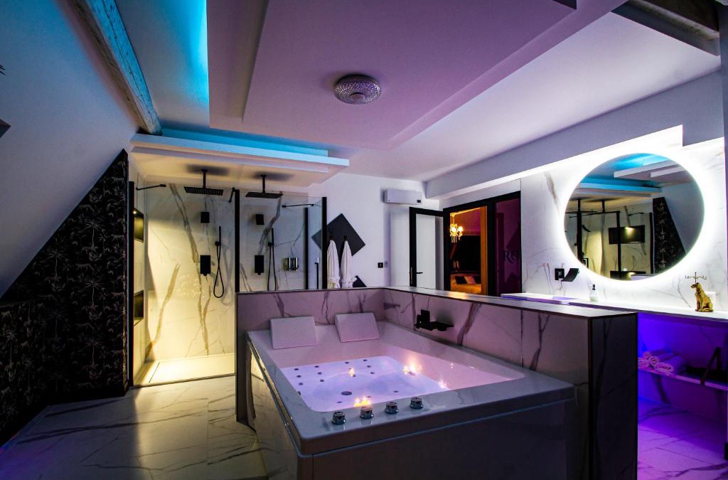 Liverdun Apartment | Royal Room - Love-room proche de Nancy