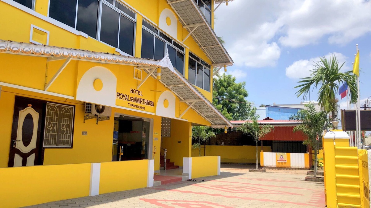 Thirukadaiyur House | Royal Shree Amirthayoga