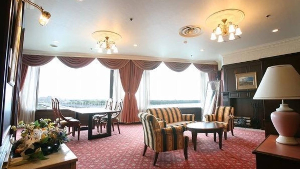 Hiratsuka Hotel | royal suite room/Hiratsuka Kanagawa