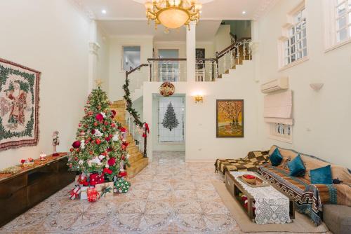 Quang An Villa | Royal Westlake Villa - Full amenities - 400sqm