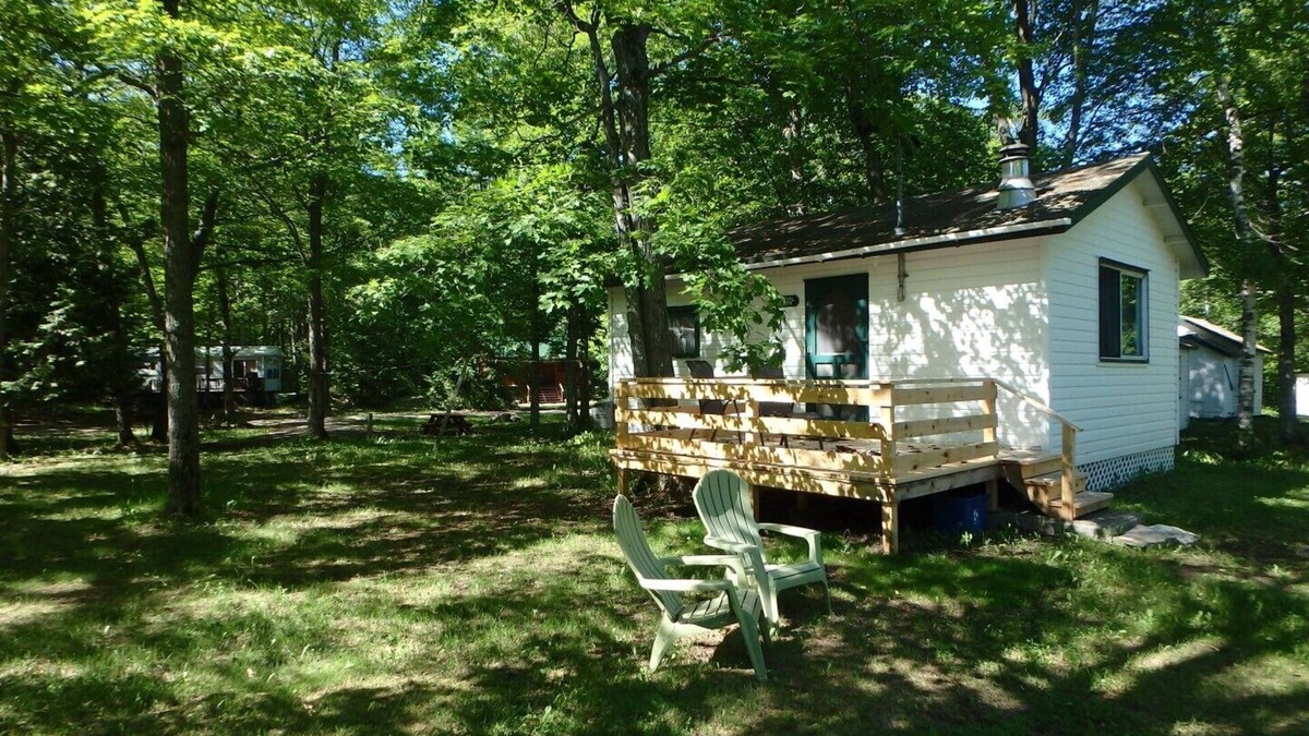 Manitoulin District Cottage | Royal York Cottage 5