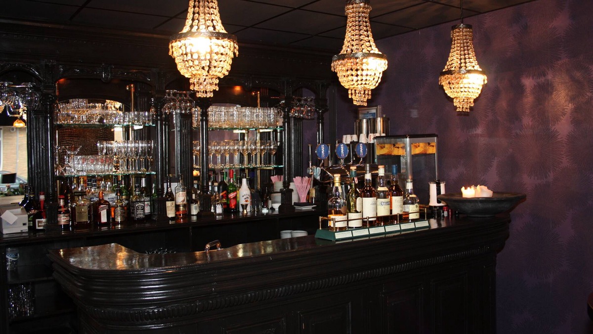 Zelzate Hotel | Royal Zelzate