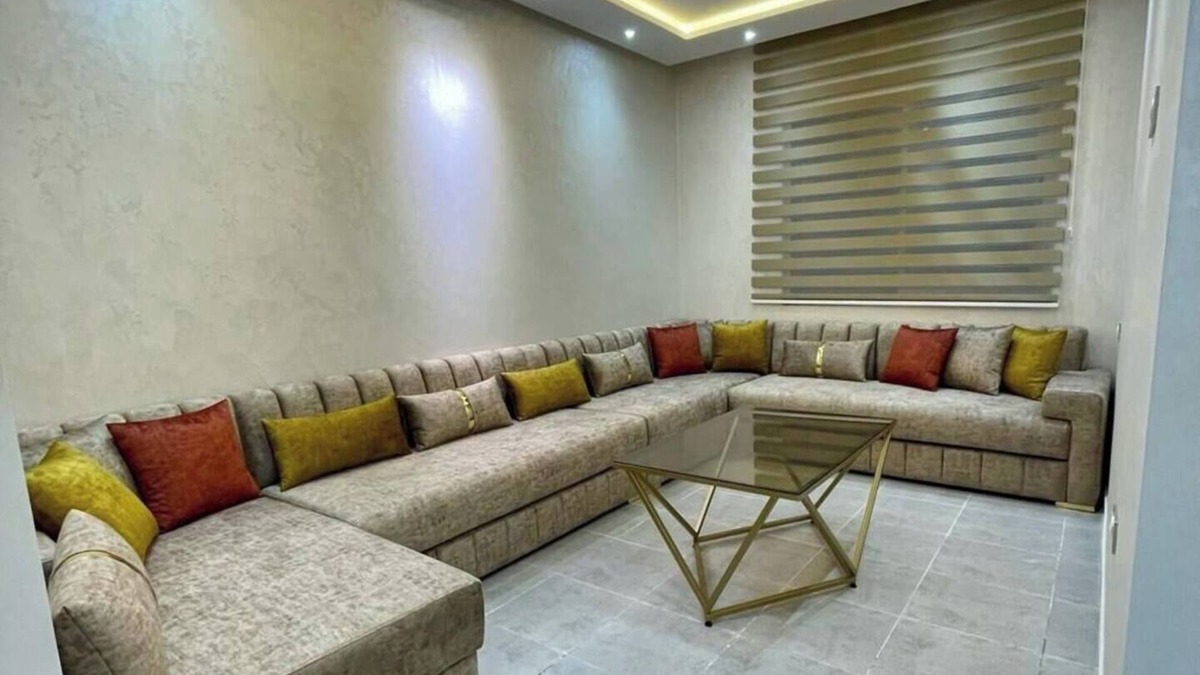 Luxus House | Royalty's Ahlan