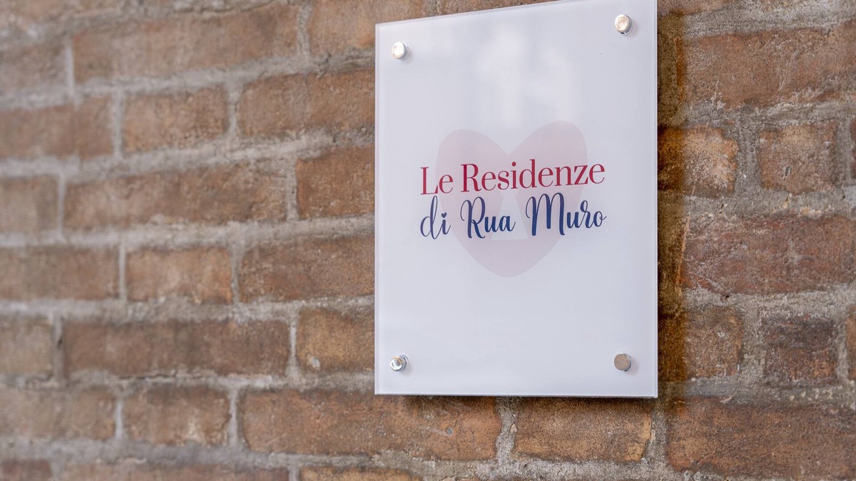 Old Town Apartment | [rua Muro] Piano Nobile Family