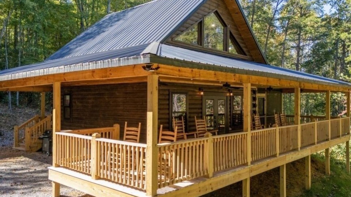 Tellico Plains House | Ruby's Retreat - 1 Bedrooms, 1.5 Baths, Sleeps 8 by RedAwning