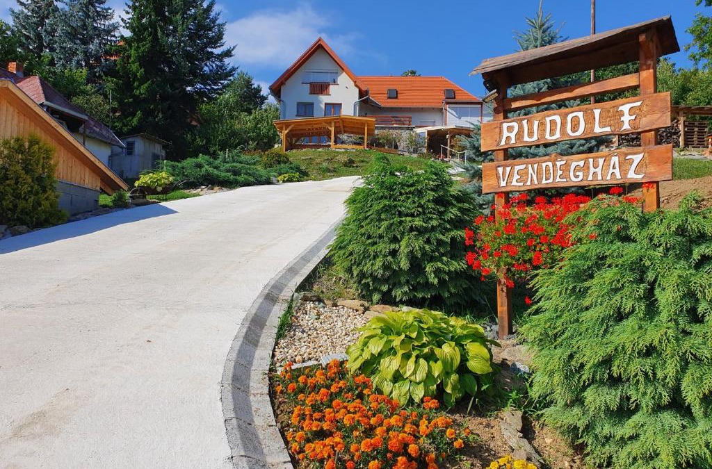 Velem House | Rudolf Vendégház