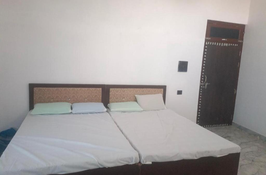 Etawah Hotel | Rudra hotel