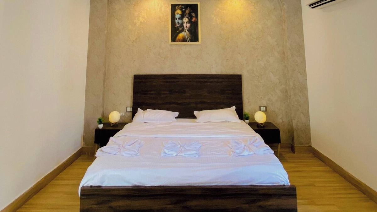 Vrindavan Villa | Rudra inn cosy villa near prem mandir