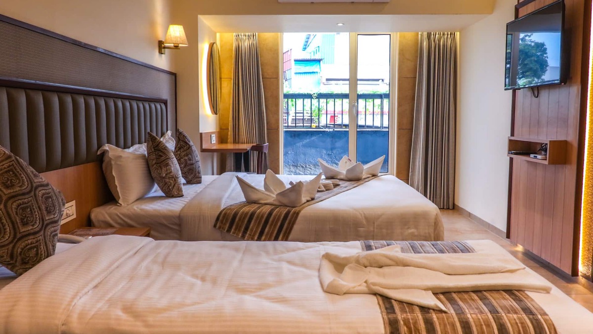 Vasai East Hotel | Rudra Shelter Business Hotel